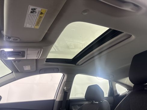 Used 2024 Honda Accord EX image 17