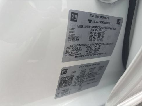 Certified 2026 Chevrolet Silverado 1500 LT RWD image 31