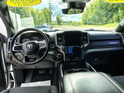 Certified 2025 RAM 1500 Big Horn AWD/4WD image 21