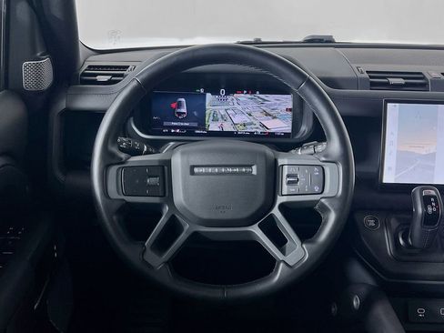 Used 2024 Land Rover Defender 130 X-Dynamic SE AWD/4WD image 11