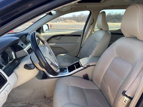 Used 2016 Volvo XC70 T5 Premier w/ Protection Package image 7