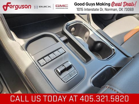 New 2026 GMC Sierra 2500 AT4 w/ AT4 Premium Plus Package AWD/4WD image 32