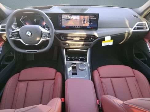 Used 2026 BMW 330i xDrive Sedan w/ Premium Package AWD/4WD image 14