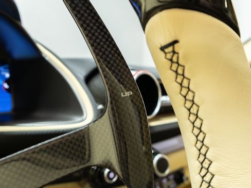 Used 2018 Ferrari 812 Superfast image 82