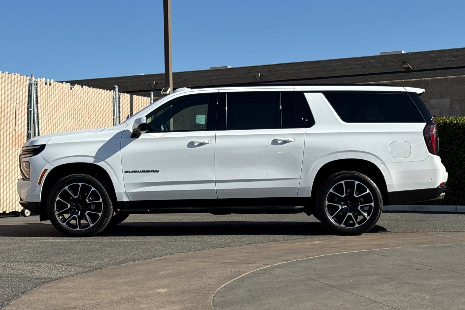 Certified 2026 Chevrolet Suburban RST RWD image 7