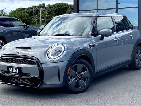 Used 2022 MINI Cooper S FWD image 2