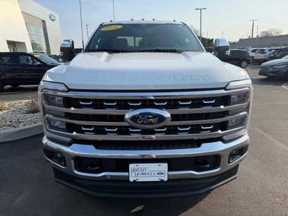 New 2026 Ford F250 Lariat w/ Lariat Premium Package