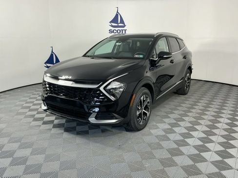Used 2023 Kia Sportage EX AWD/4WD image 3