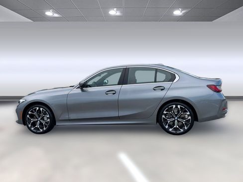 New 2026 BMW 330i Sedan w/ Premium Package RWD image 2