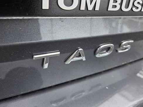 Used 2025 Volkswagen Taos S FWD image 30