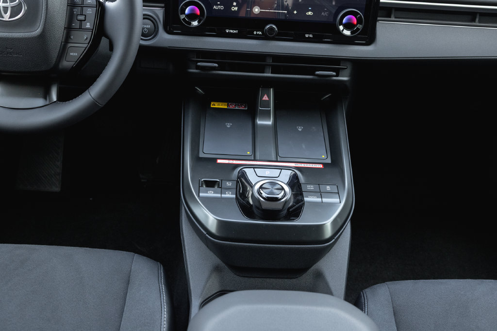 New 2026 Toyota C-HR AWD/4WD image 12