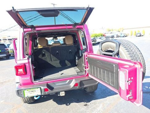 Used 2022 Jeep Wrangler Unlimited Sahara w/ Safety Group image 50