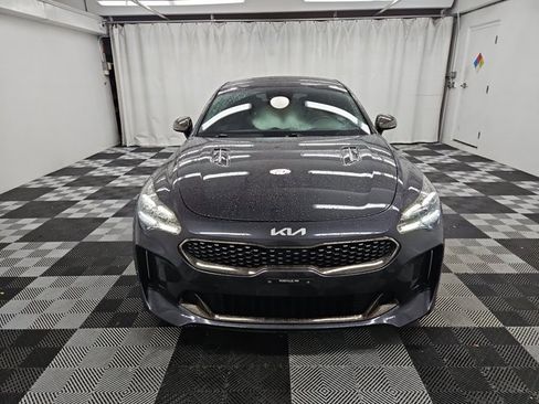 Used 2022 Kia Stinger GT-Line image 2