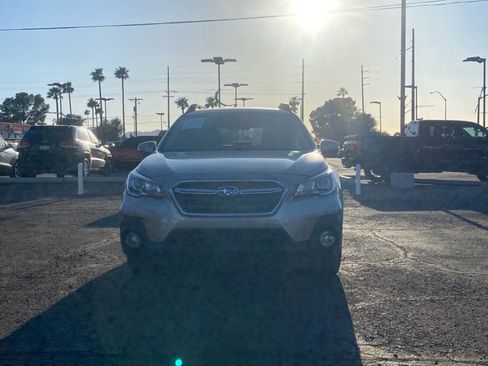 Used 2019 Subaru Outback 2.5i Premium AWD/4WD image 8