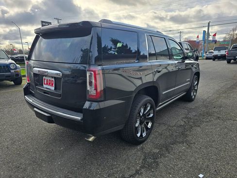 Used 2019 GMC Yukon Denali w/ Denali Ultimate Package image 3