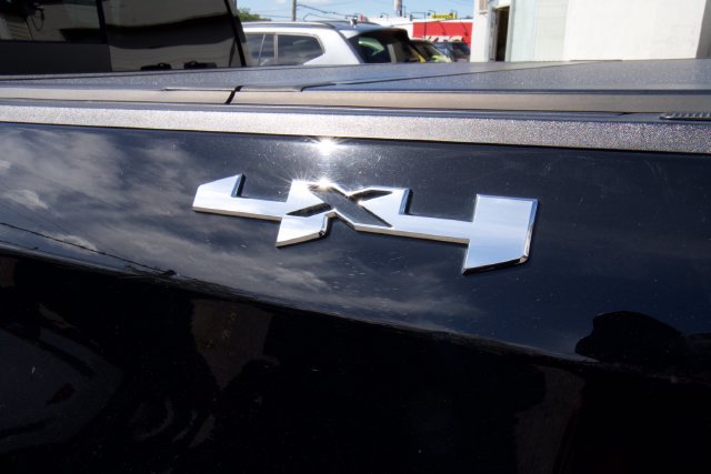 Used 2024 GMC Sierra 1500 SLT w/ SLT Convenience Package AWD/4WD image 14