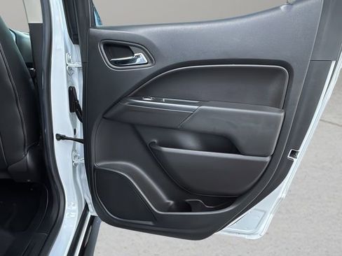 Used 2019 Chevrolet Colorado ZR2 AWD/4WD image 12