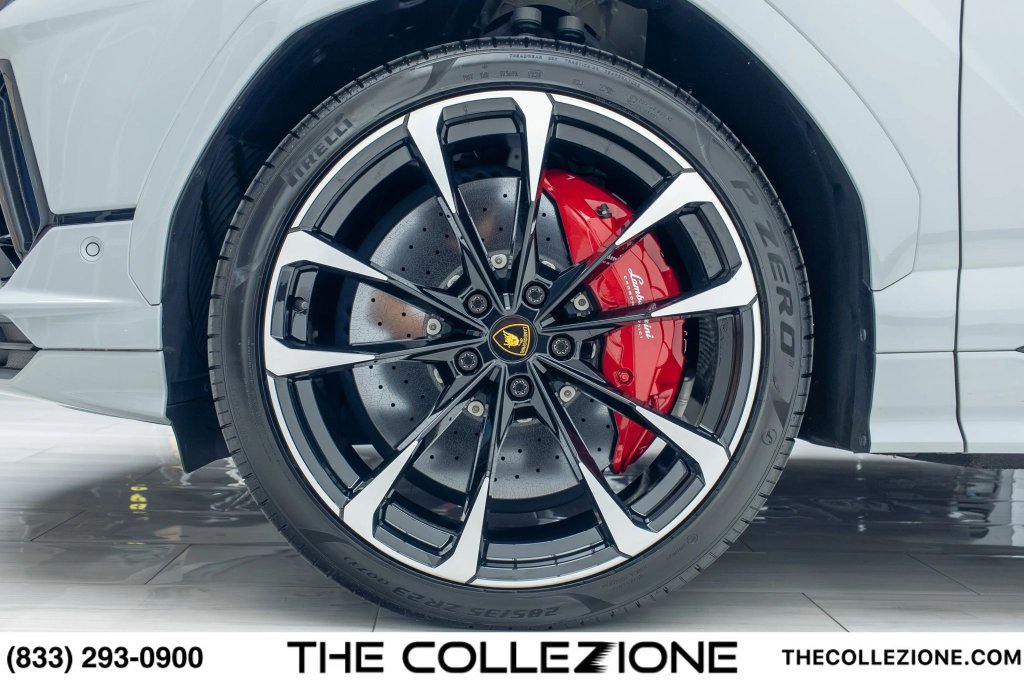 Used 2024 Lamborghini Urus S AWD/4WD image 12