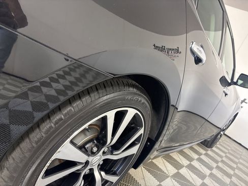 Used 2018 Nissan Maxima 3.5 SL image 38
