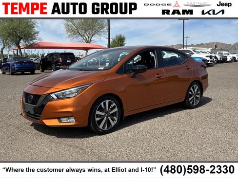 Used 2020 Nissan Versa SR w/ Convenience Package FWD image 1
