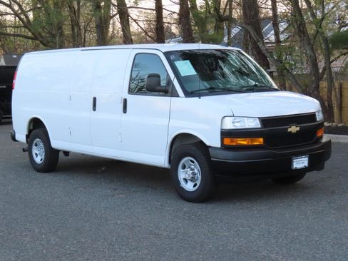 Used 2020 Chevrolet Express 2500 Extended w/ Driver Convenience Package image 23
