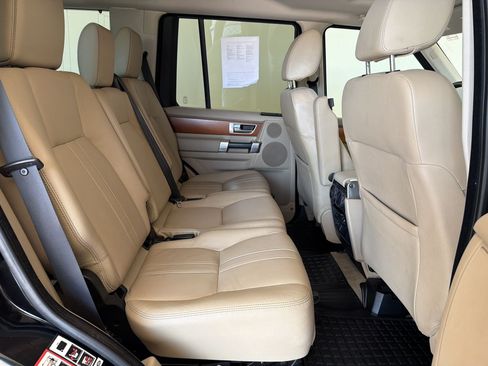 Used 2011 Land Rover LR4 HSE AWD/4WD image 30