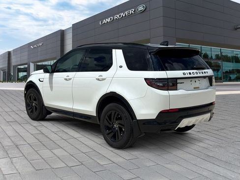 Used 2025 Land Rover Discovery Sport Dynamic SE AWD/4WD image 3
