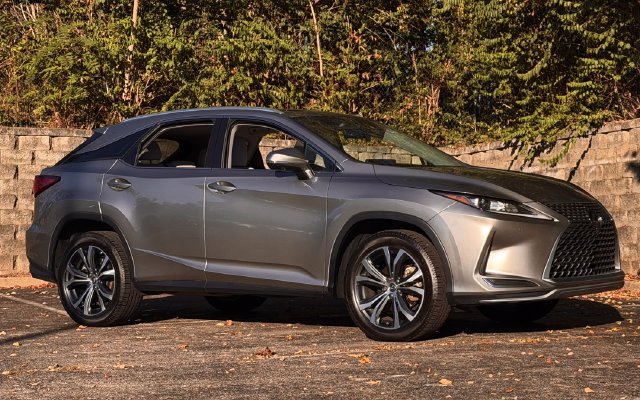 Used 2021 Lexus RX 350 AWD w/ Premium Package image 2