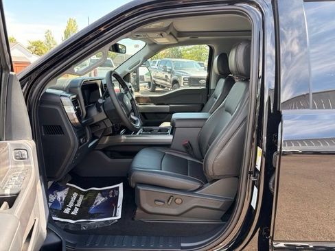 New 2026 Ford F350 Lariat w/ Black Appearance Package AWD/4WD image 2