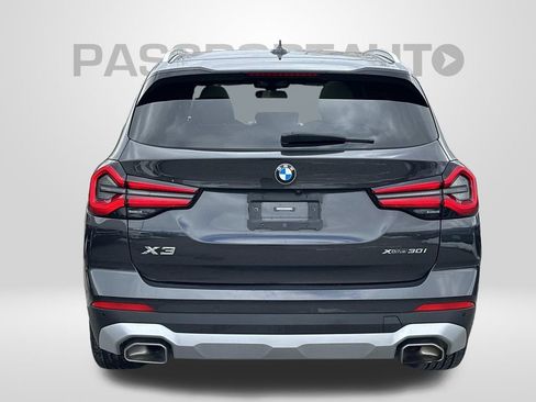 Used 2023 BMW X3 xDrive30i w/ Premium Package image 3