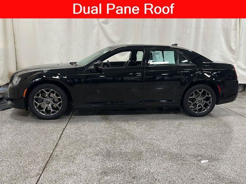 Used 2017 Chrysler 300 S w/ 300S Premium Group AWD/4WD image 2