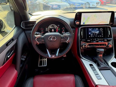 Used 2024 Lexus LX 600 F Sport AWD/4WD image 30