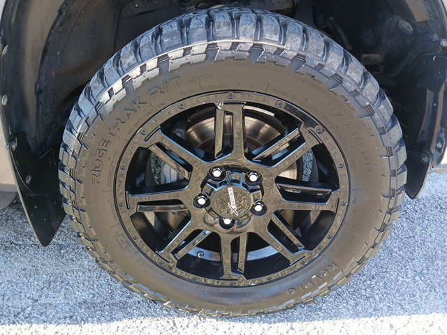 Used 2021 Toyota Tundra SR5 w/ SR5 Leather Package AWD/4WD image 51