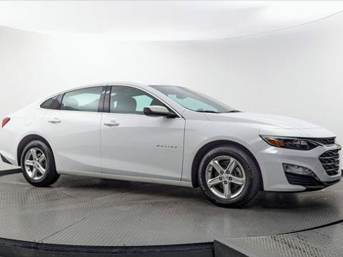 Used 2024 Chevrolet Malibu LT FWD image 11