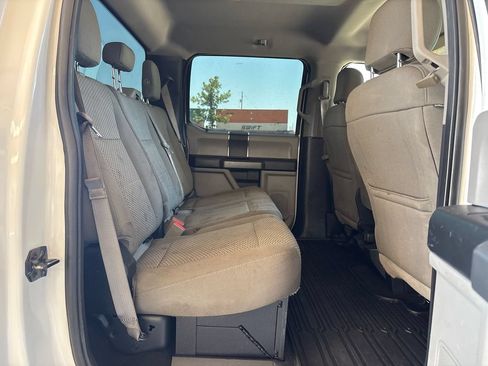 Used 2018 Ford F350 XLT AWD/4WD image 22
