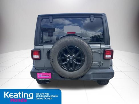Used 2023 Jeep Wrangler Sport AWD/4WD image 7