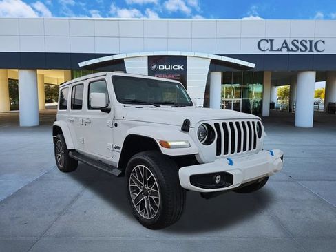 Used 2023 Jeep Wrangler Unlimited Sahara AWD/4WD image 1
