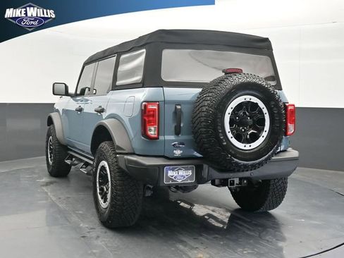 Used 2023 Ford Bronco Black Diamond w/ Sasquatch Package image 5