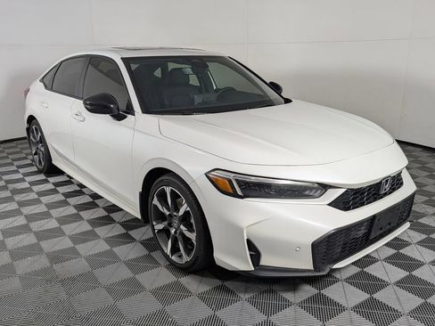 Used 2025 Honda Civic Sport Touring image 9