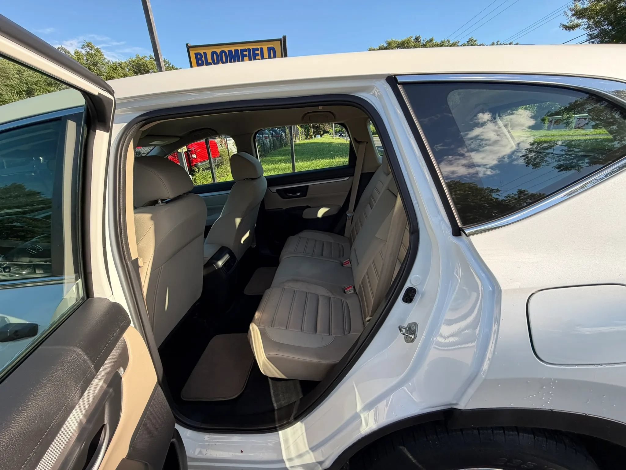 Used 2018 Honda CR-V LX image 19
