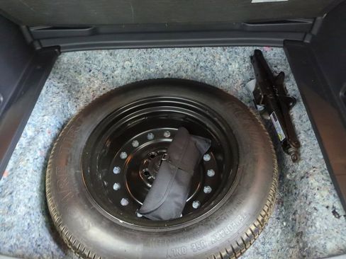 Used 2020 Honda CR-V Touring image 39