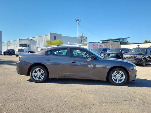 Used 2023 Dodge Charger SXT image 6