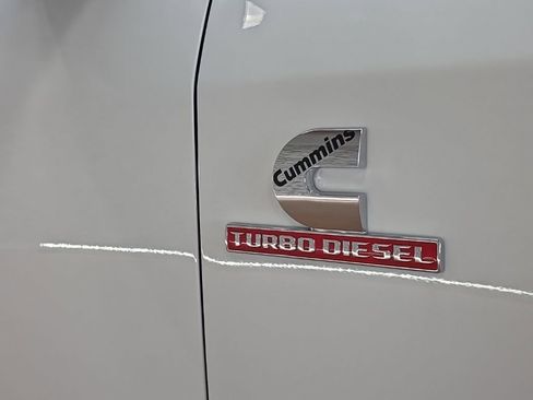 Used 2024 RAM 2500 Big Horn w/ Off Road Package image 10