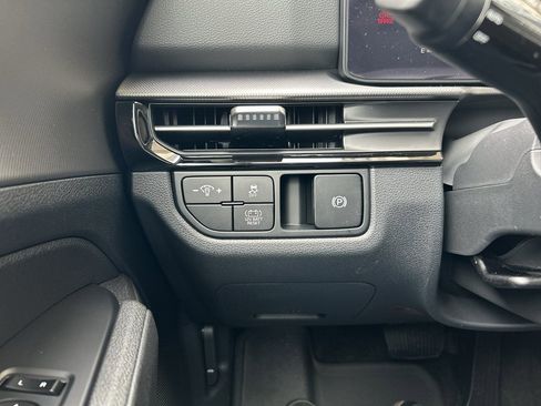 New 2026 Kia Sportage S AWD/4WD image 26