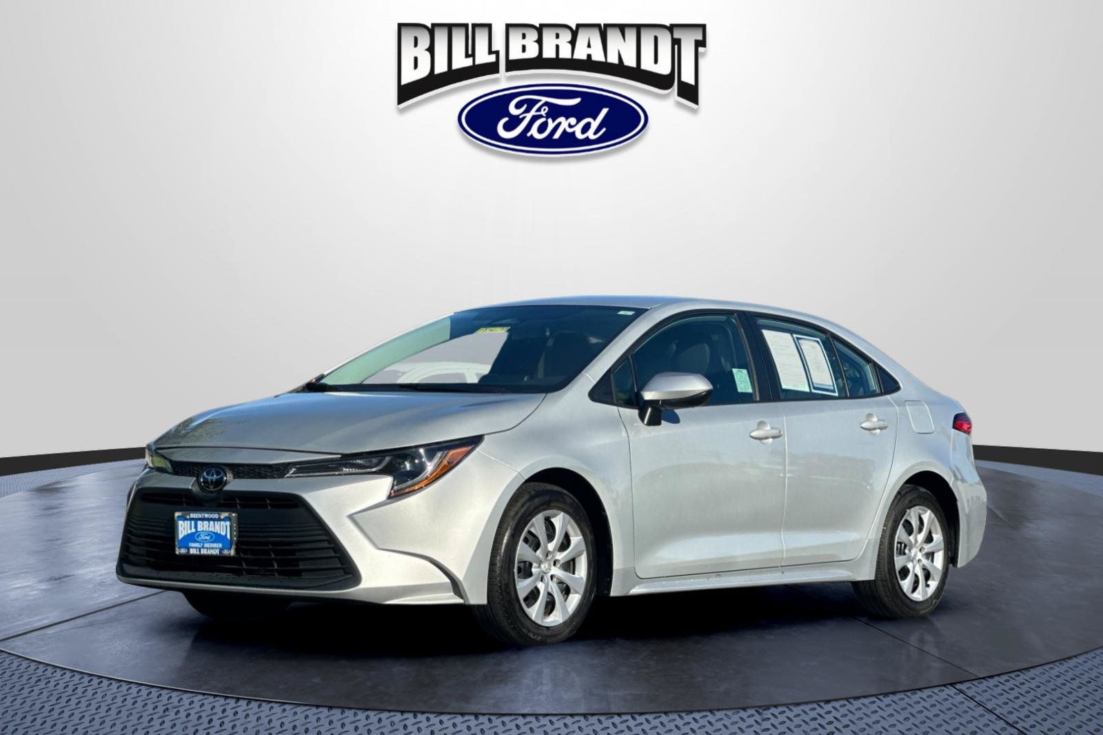 Used 2024 Toyota Corolla LE FWD image 7