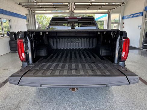 Used 2021 GMC Sierra 1500 SLT w/ SLT Premium Plus Package AWD/4WD image 11