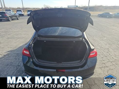 Used 2025 Chevrolet Malibu RS FWD image 9