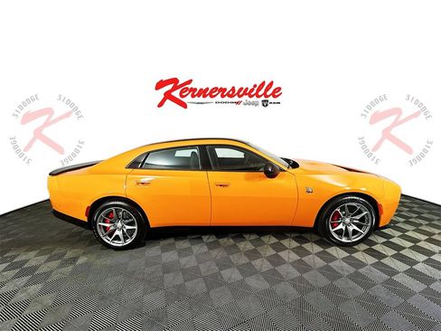 New 2026 Dodge Charger Daytona Scat Pack w/ Track Package image 8