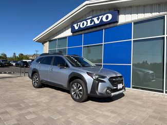Used 2025 Subaru Outback Limited AWD/4WD video 1