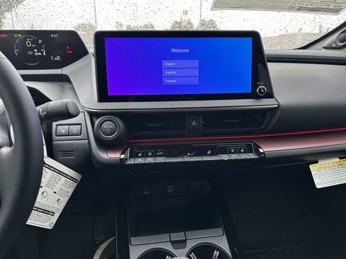 New 2026 Toyota Prius Plug-In Hybrid image 13